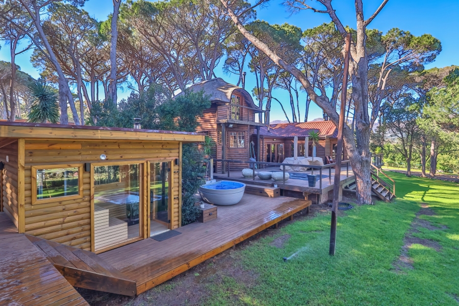 5 Bedroom Property for Sale in Somerset West Rural Western Cape
